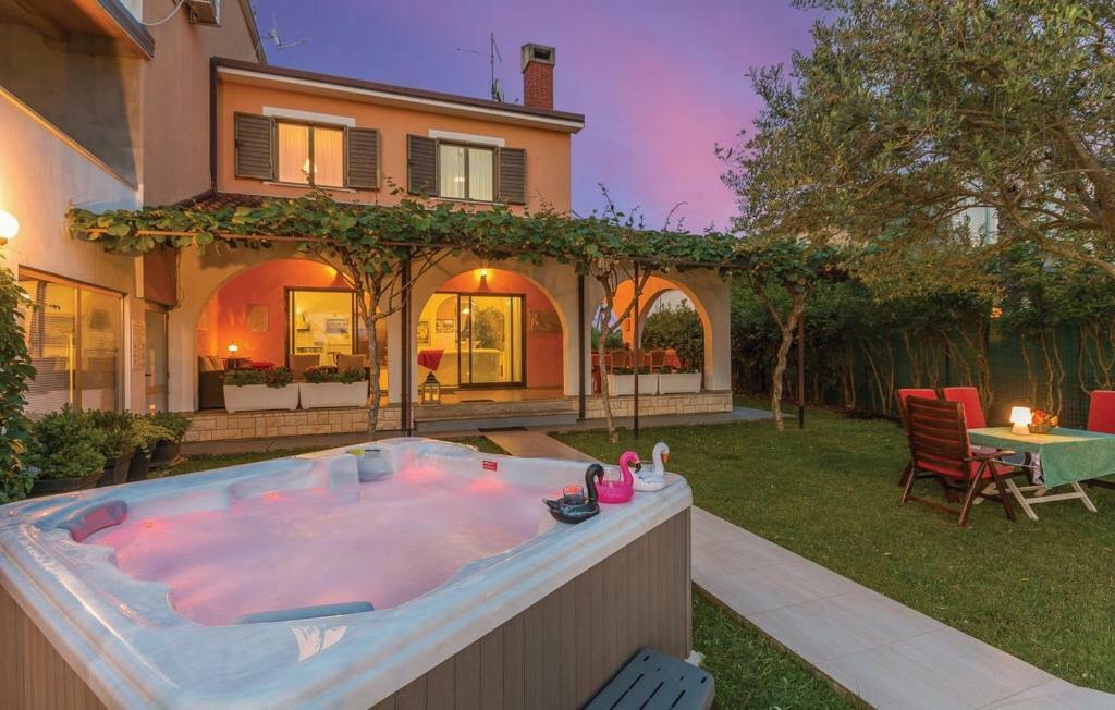 Villa Lukas Umag Extérieur photo